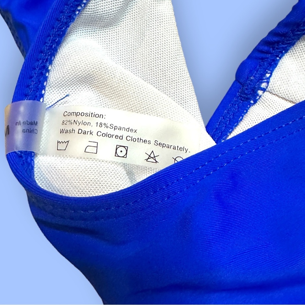 EUC Zaful Structured Triangle Style Bikini Set in Royal Blue. Size Medium/6 ๐ - Picture 13 of 15